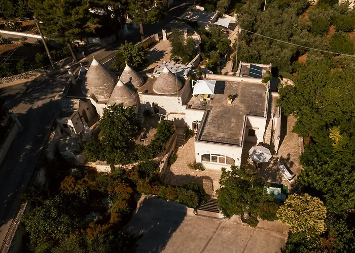 I Trulli Del TupparelloBed and Breakfast